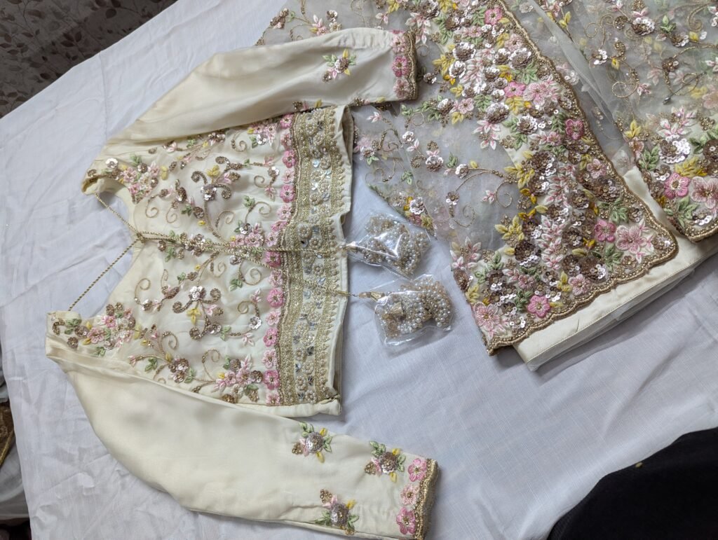 sari blouse making by zeefah clothing and tailoring (3)